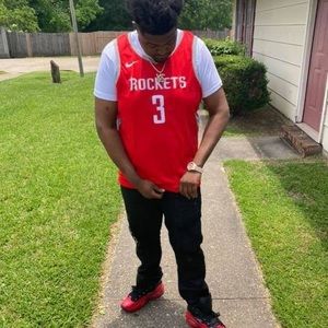 Meet your Posher, Milo